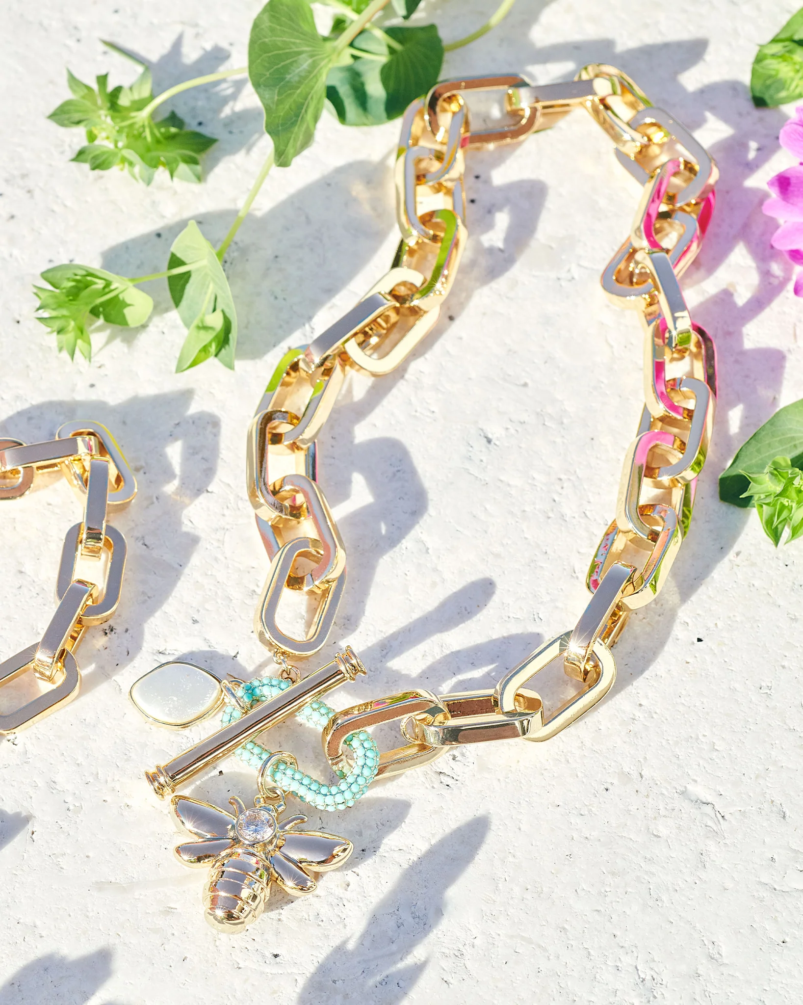 Daisy Bee Toggle Necklace - Image 4