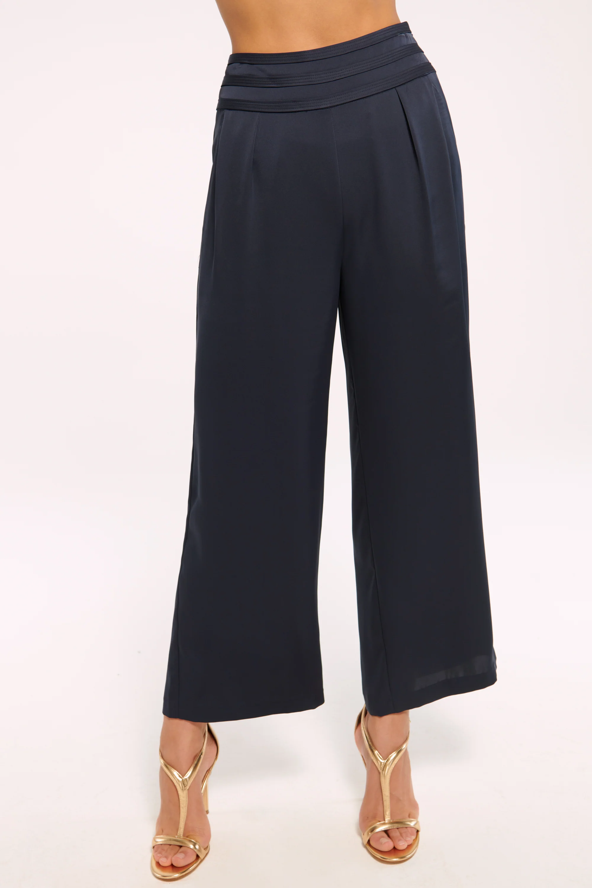 Joss Cropped Wide Leg Pant | NAVY