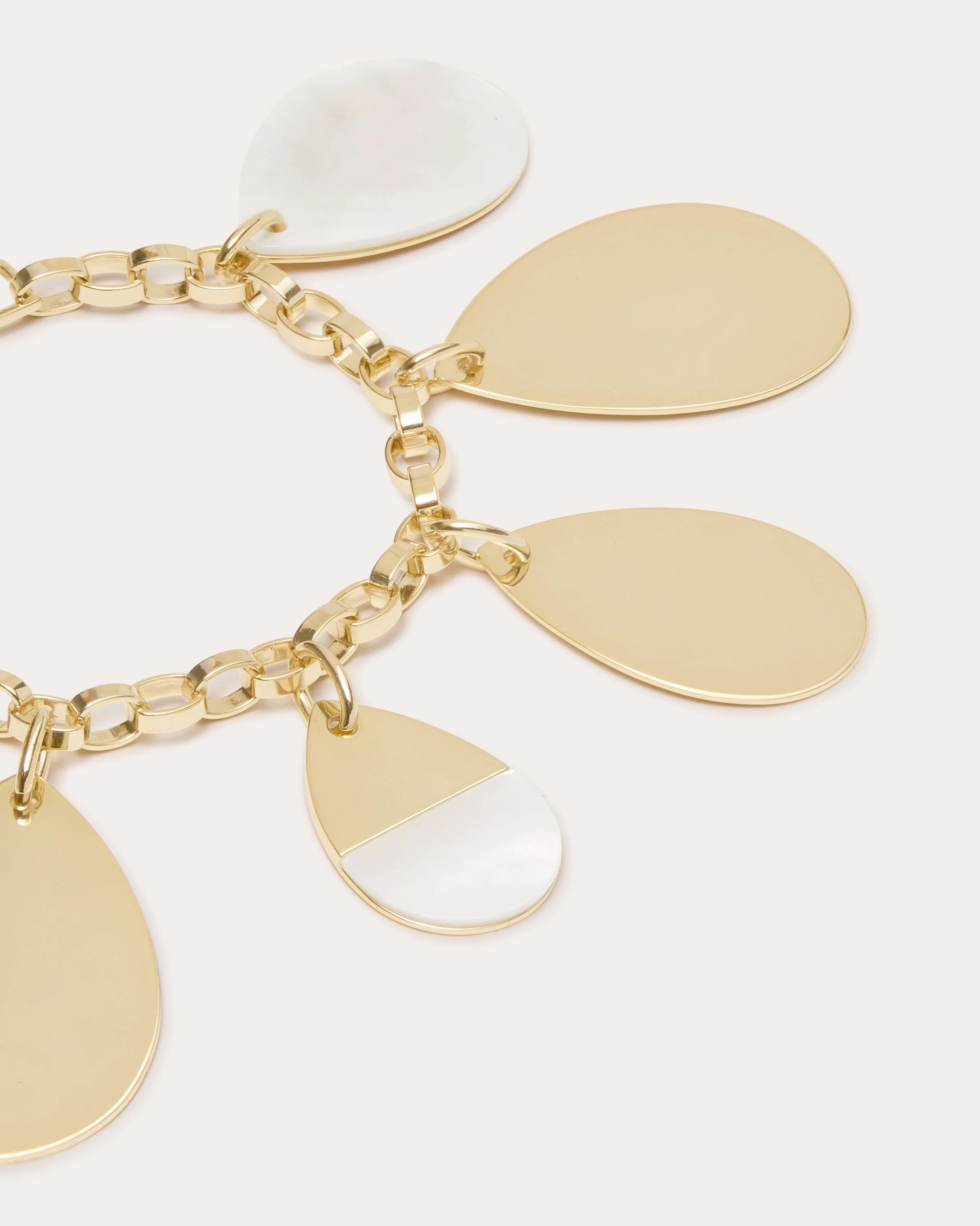 Karina Pearl Bracelet - Image 3