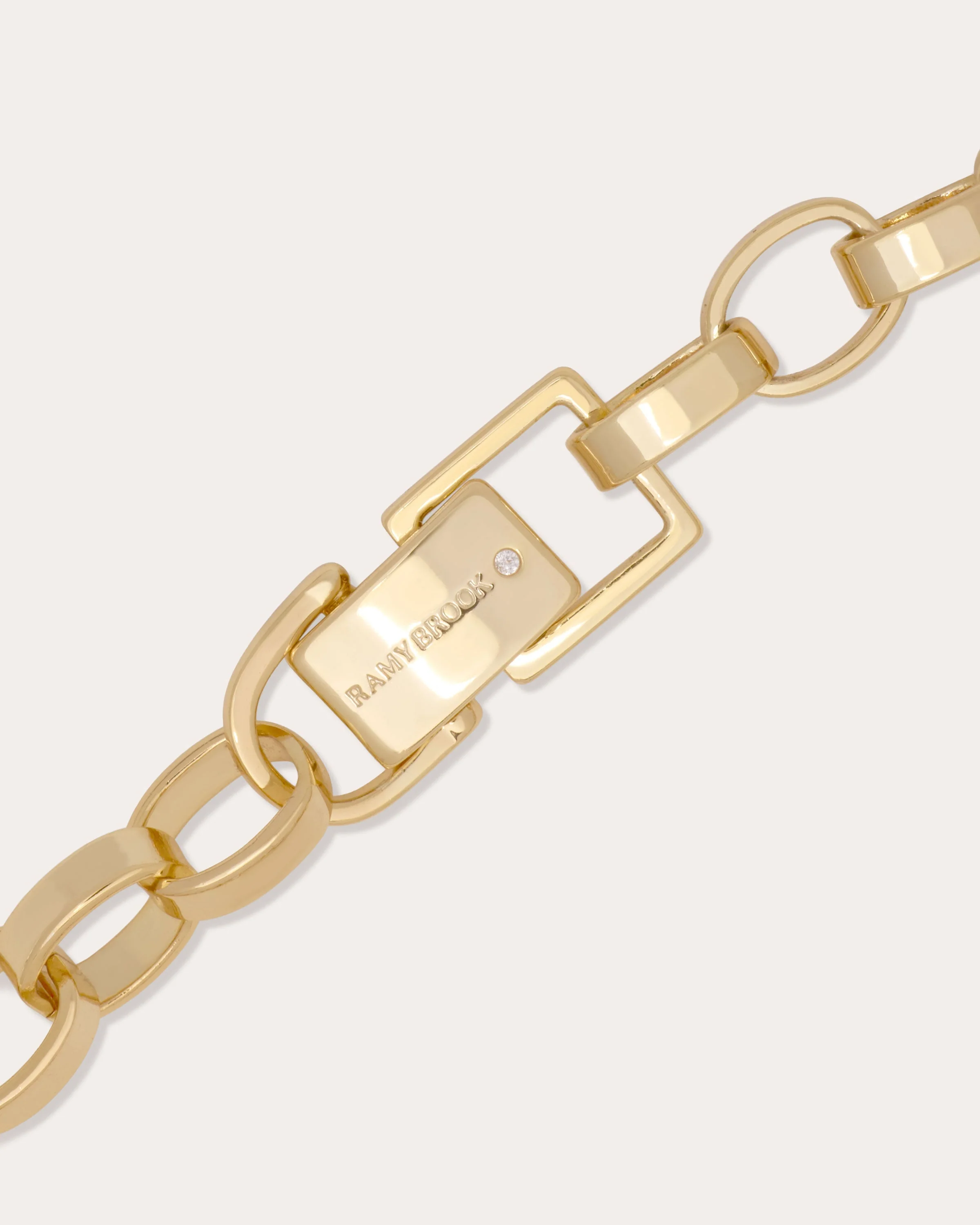 Karina Pearl Bracelet - Image 4