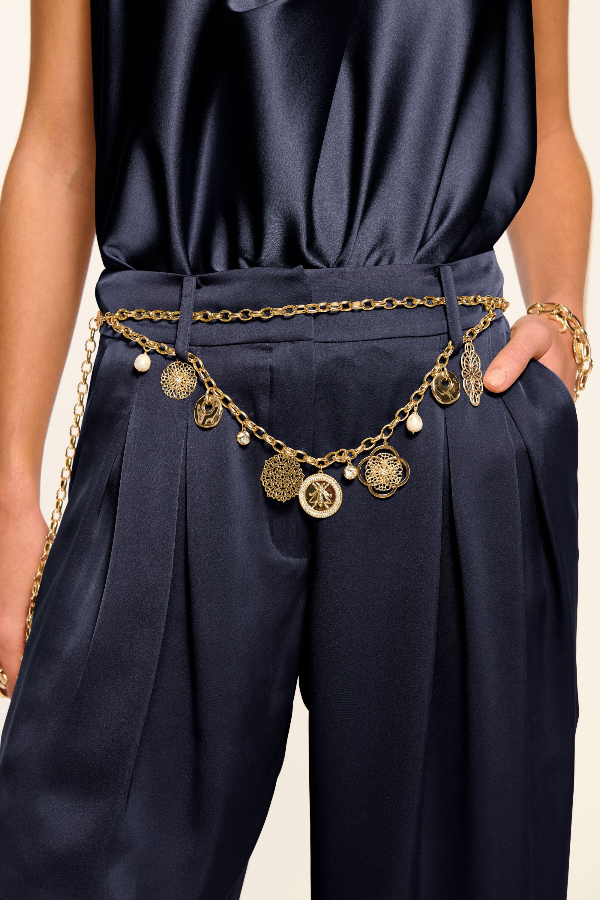 Oscar Pleated Wide Leg Pant | NAVY - Image 3